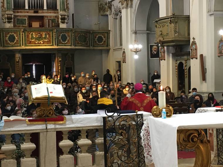 0.1 celebrazione eucaristica a Casalromano.JPG