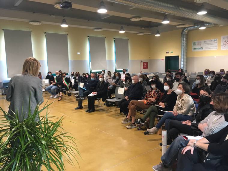 0.2.Incontro con insegnati genitori e ragazzi .JPG