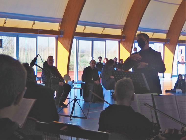 02 incontro scuola secondaria Borgoforte.JPG