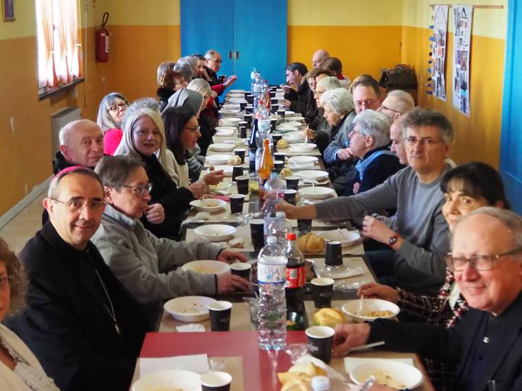 2 a Cerese, in oratorio, Incontro con gli operatori pastorali.JPG