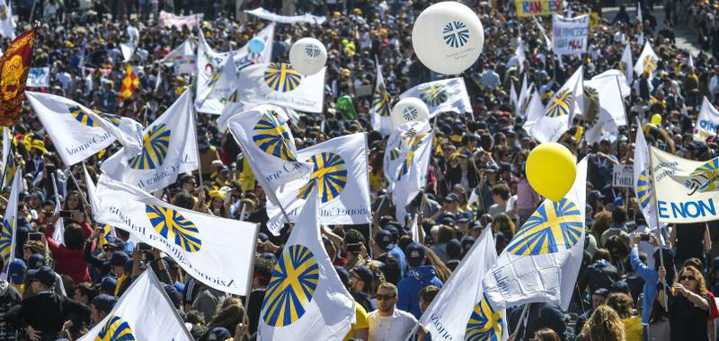 C:\fakepath\Azione Cattolica bandiere.jpg