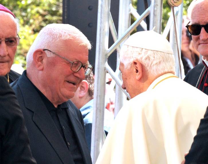 Benedetto XVI _5_.JPG