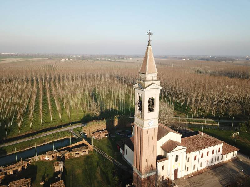 Chiesa di San Biagio e parco del mincio.jpg