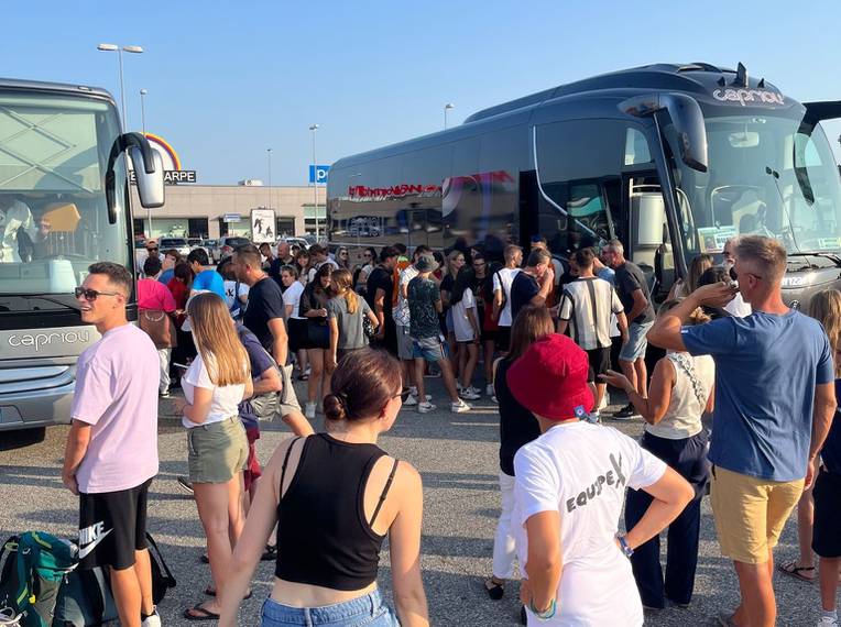 GMG 23 partenza gruppo XL.jpg