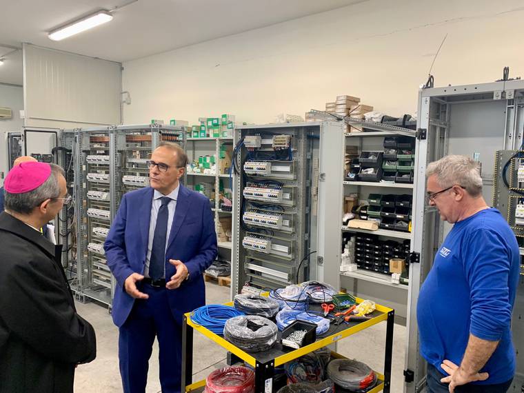 Incontro con il mondo del Lavoro. Presso la ditta SIEL di Sustinente.jpg