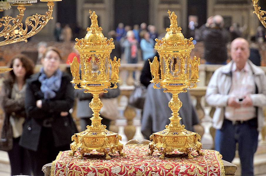 C:\fakepath\Sacri Vasi.jpg