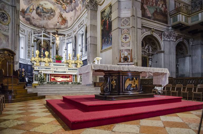 Sant_Anselmo da Lucca _ Patrono di Mantova _ Altare Duomo Aperto.jpg