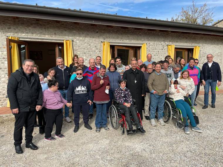 Vescovo 08_11 Fiordaliso 1.jpeg