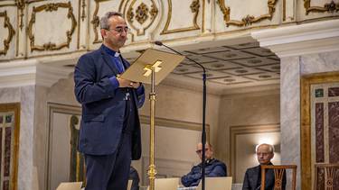 C:\fakepath\Vescovo a Matera.jpg