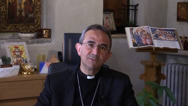 C:\fakepath\auguri vescovo pasqua 23.jpg