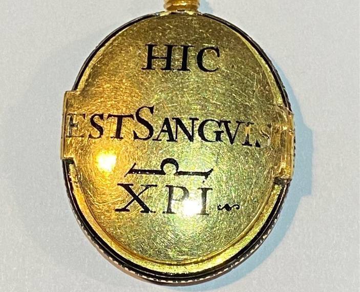 ciondolo preziosissimo sangue _ Copia.jpg