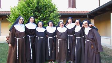 C:\fakepath\clarisse foto.jpg