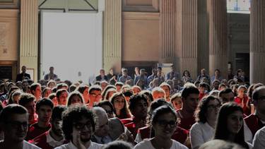 C:\fakepath\duomo persone ragazzi.jpg