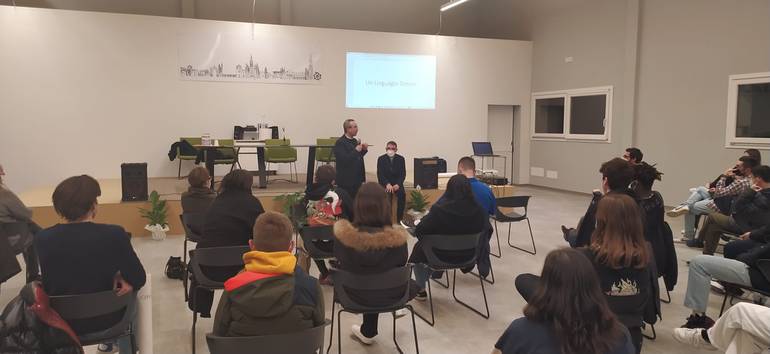 incontro animatori bagnolo.jpg