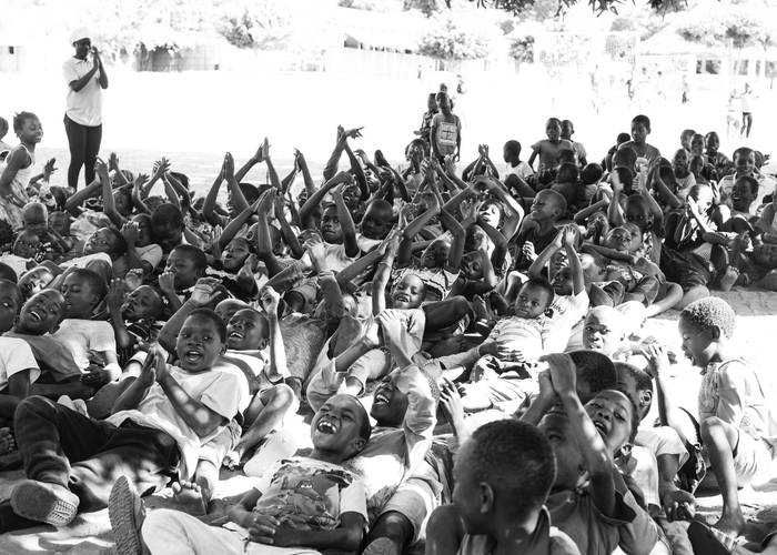 C:\fakepath\missioni b-n.jpg