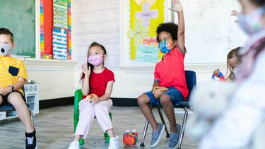 pexels_rodnae_productions_scuola covid.jpg