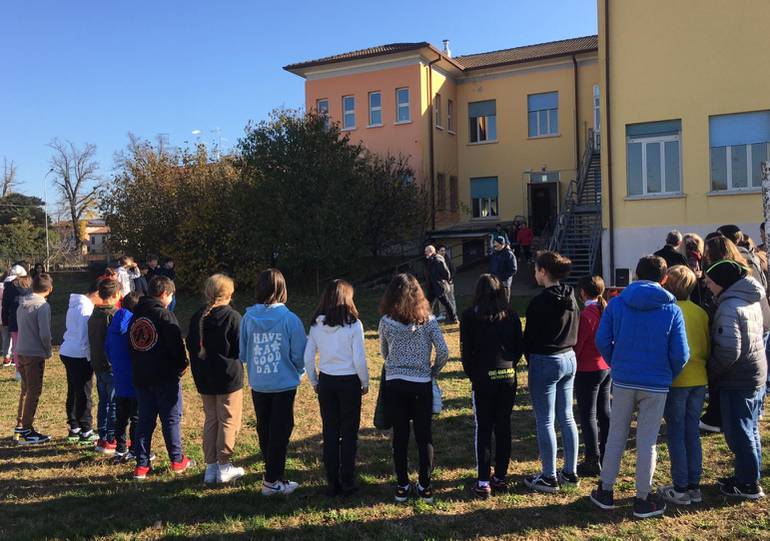 sc secondaria castel d_ario.jpeg