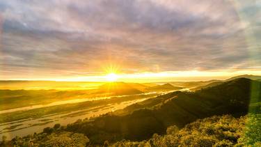 C:\fakepath\sole alba luce.jpg