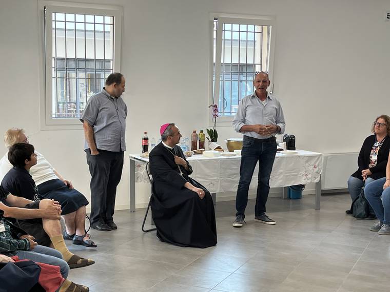 vescovo housing bondeno.jpg