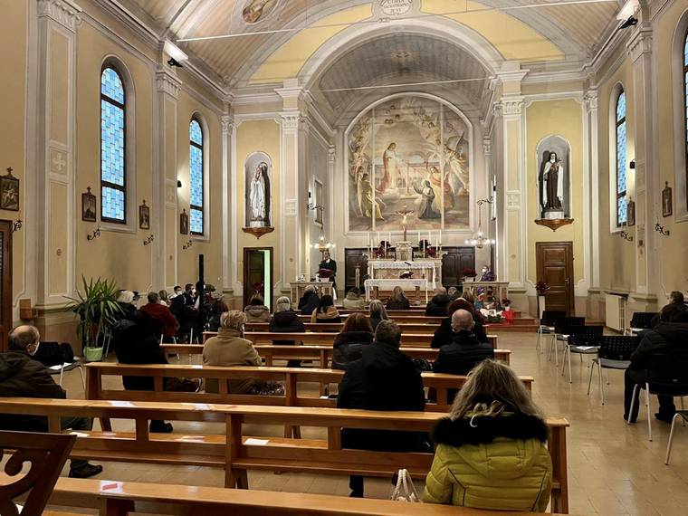 vescovo ospedale 2021 5.jpg