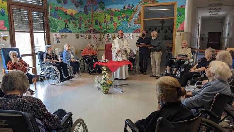 vescovo ospedale civile gonzaga.jpg